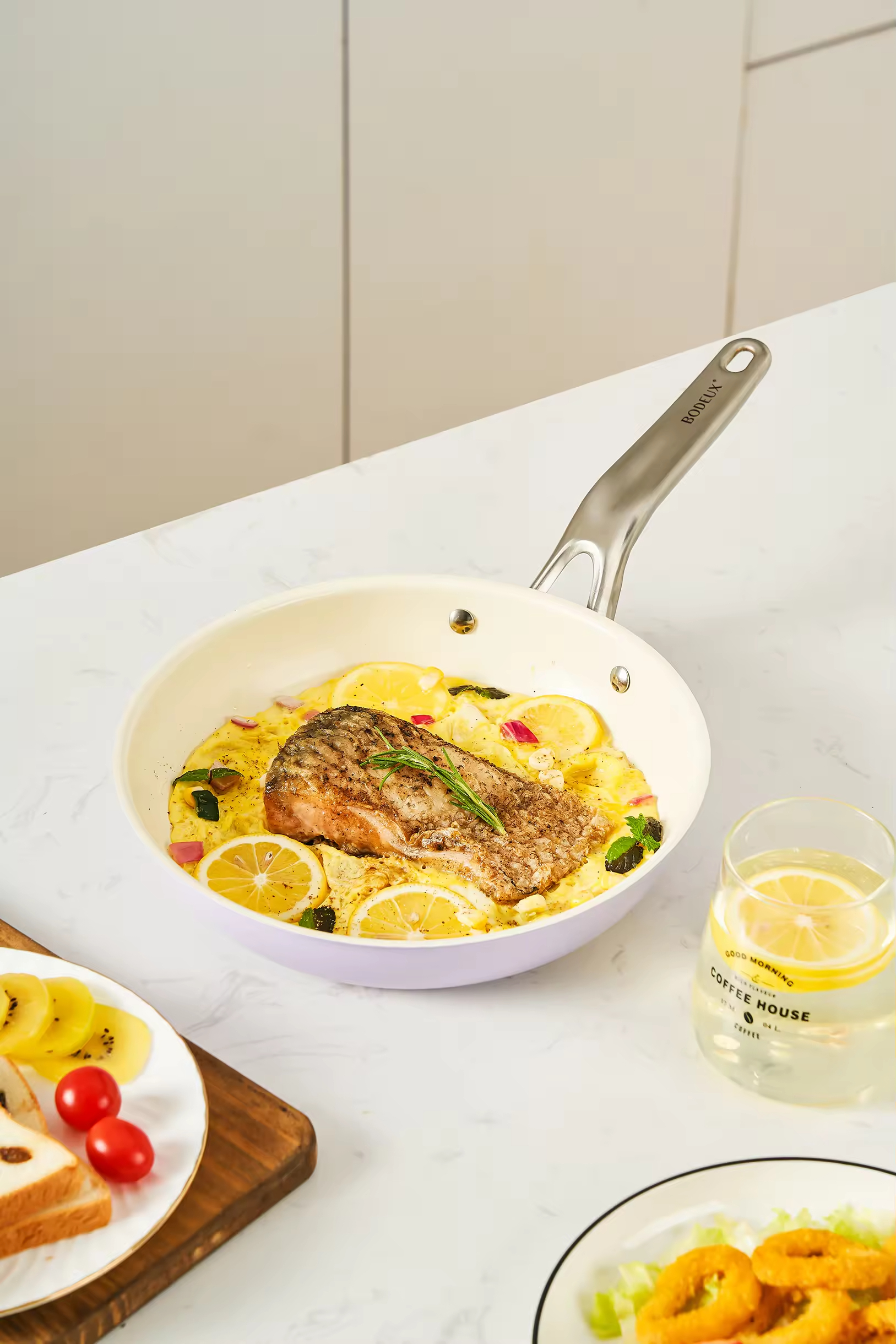 Latest Design Ceramic Coating 24cm Frying Pan Kitchen Cookware Stainless Steel Induction Fry Pan