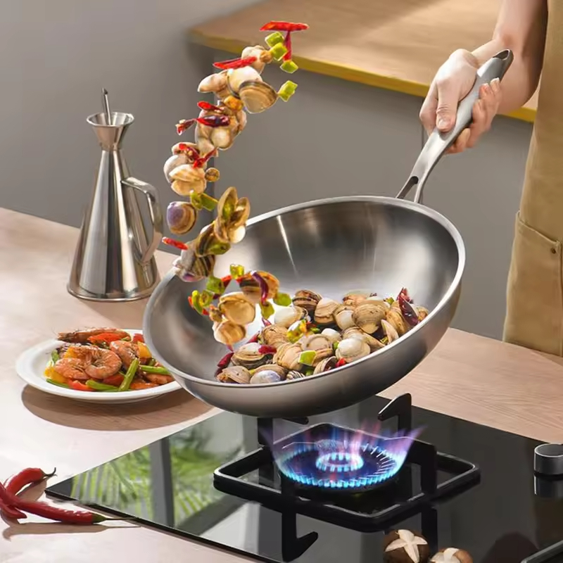 Custom Multi Layer Thicken Great Quality Family Large 32 34cm Stainless Steel Induction Nonstick Stir Frying Wok Pan Cooker