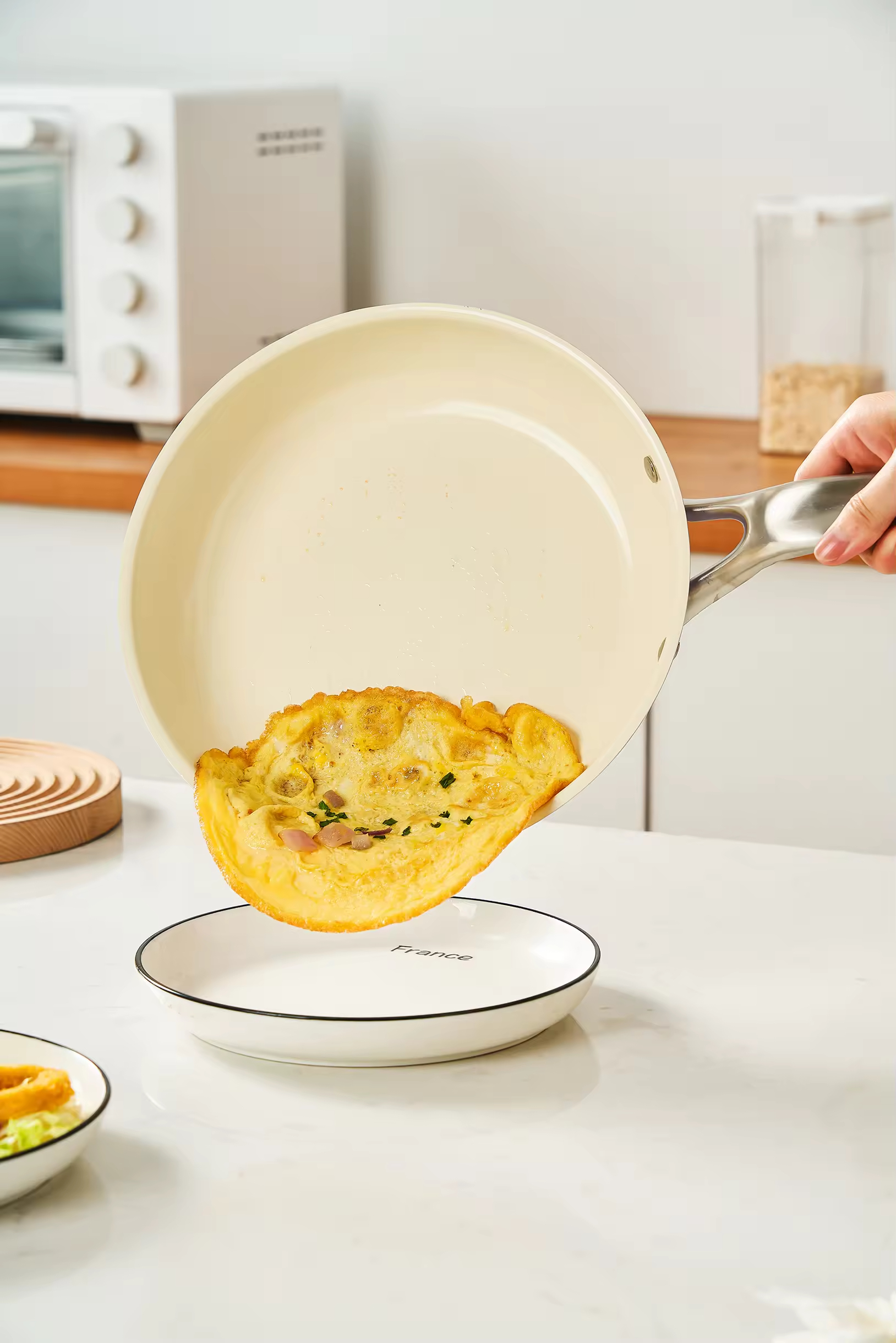 Latest Design Ceramic Coating 24cm Frying Pan Kitchen Cookware Stainless Steel Induction Fry Pan