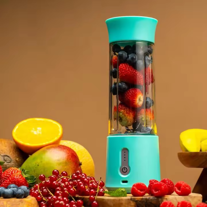 Best Selling Fruit Juicer Small Portable Blender USB Charging Mini Juicing Maker Cup