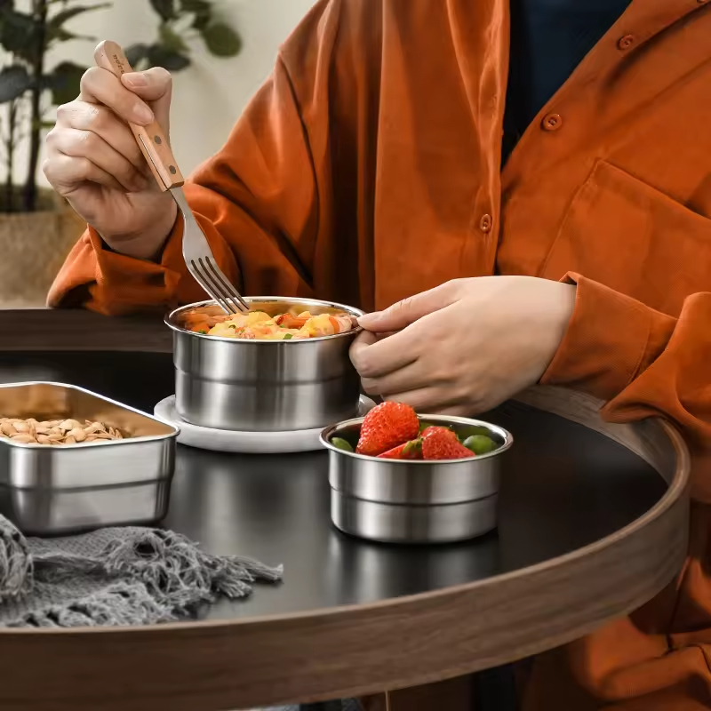 Hot Selling Multi Purpose Stainless Steel 304 Round Rectangle Silicon Lid Outdoor Hiking Fruit Food Storage and Container Set