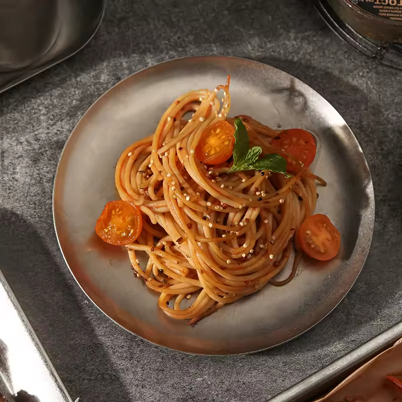 Factory Price 13/15/17 cm Ss304 Circular Round Retro Restaurant Dinner Dish Stainless Steel Food Serving Pasta Noodles Plates