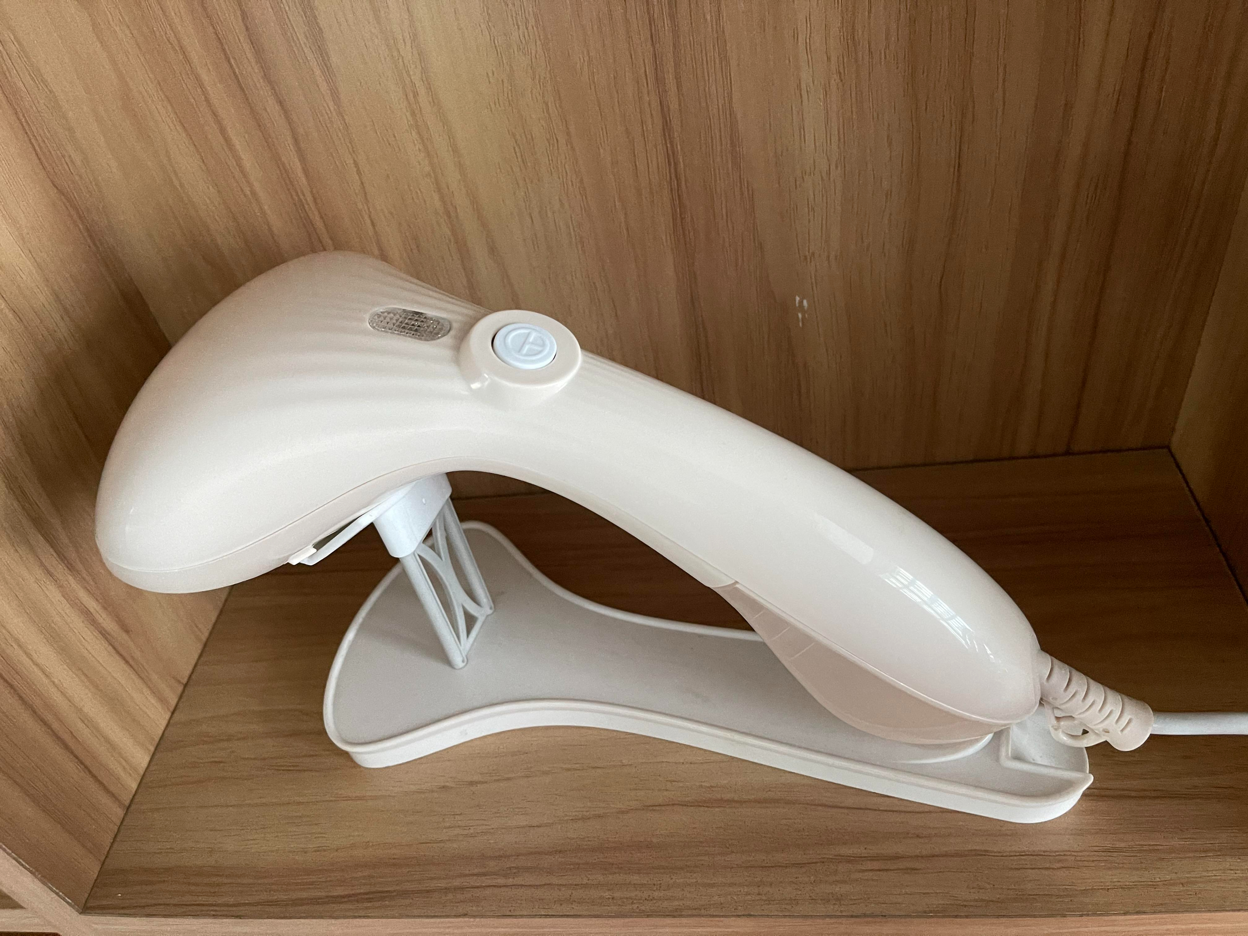 Portable Handheld Design Steam Brush Strong Penetrating Steam for Home Office and Travel