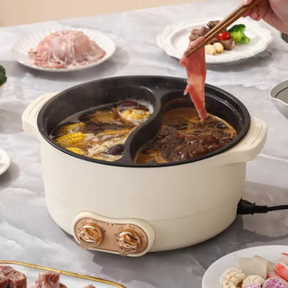 New Design 2 Controller 220v 1600w Fast Working Pottery Crystal Inner Pot Kitchem 2 Compartment Electric Cooker Hot Pot