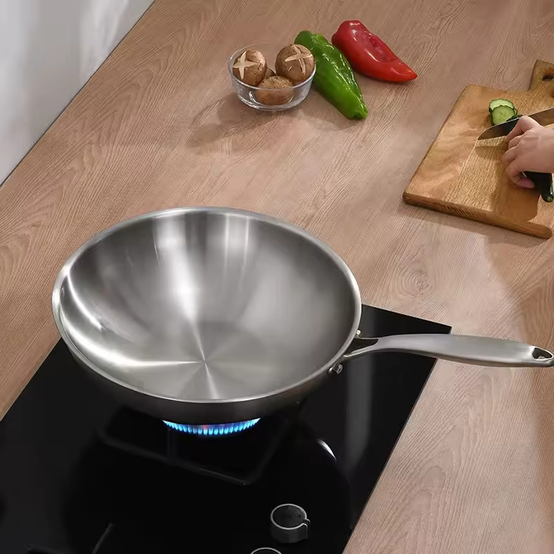 Custom Multi Layer Thicken Great Quality Family Large 32 34cm Stainless Steel Induction Nonstick Stir Frying Wok Pan Cooker