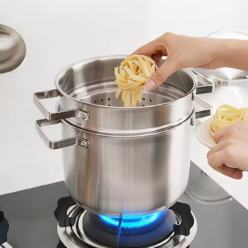Professional Stainless Steel Pasta & Stock Pot with Lid/Colander Large Induction Ready for Commercial & Home Kitchen Use