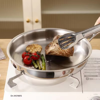 Factory Great Quality 5 Size Mirror Polished Easy Cleaning Durable New Non Stick Pattern Stainless Steel Frying Pan Wok Set